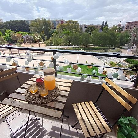 Luxotica Gardens Valencia Appartement Buitenkant foto