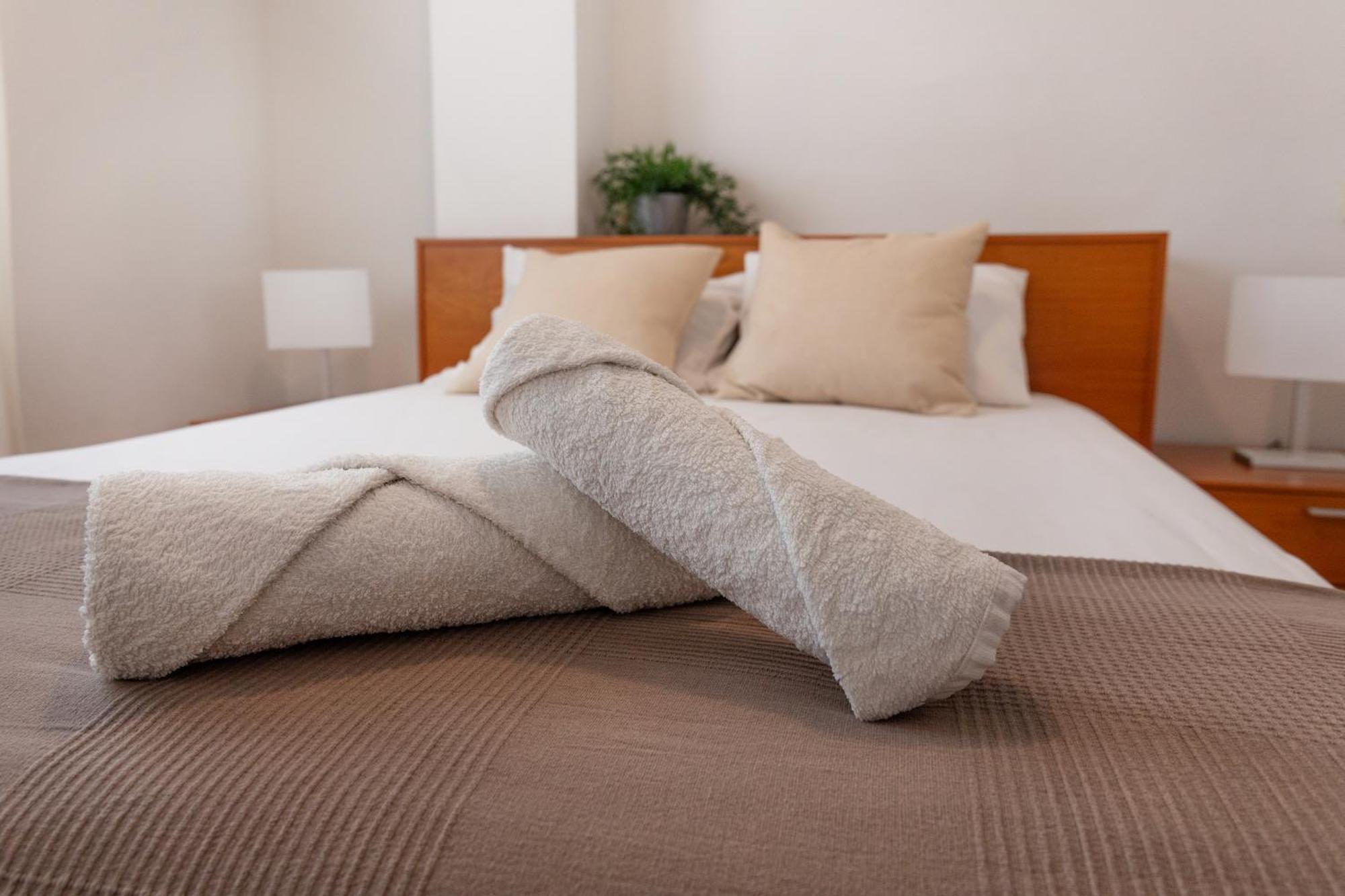Luxotica Gardens Valencia Appartement Buitenkant foto